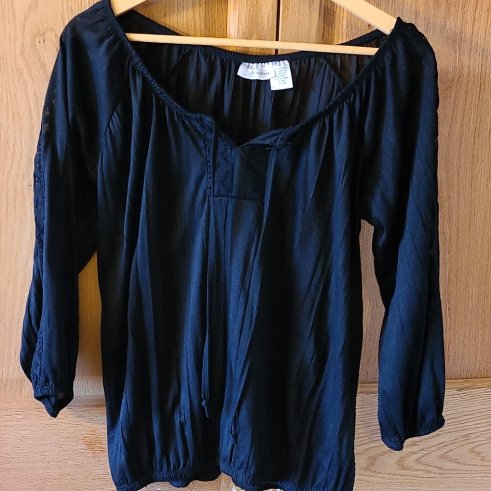 FREE WITH PURCHASE Women's Top